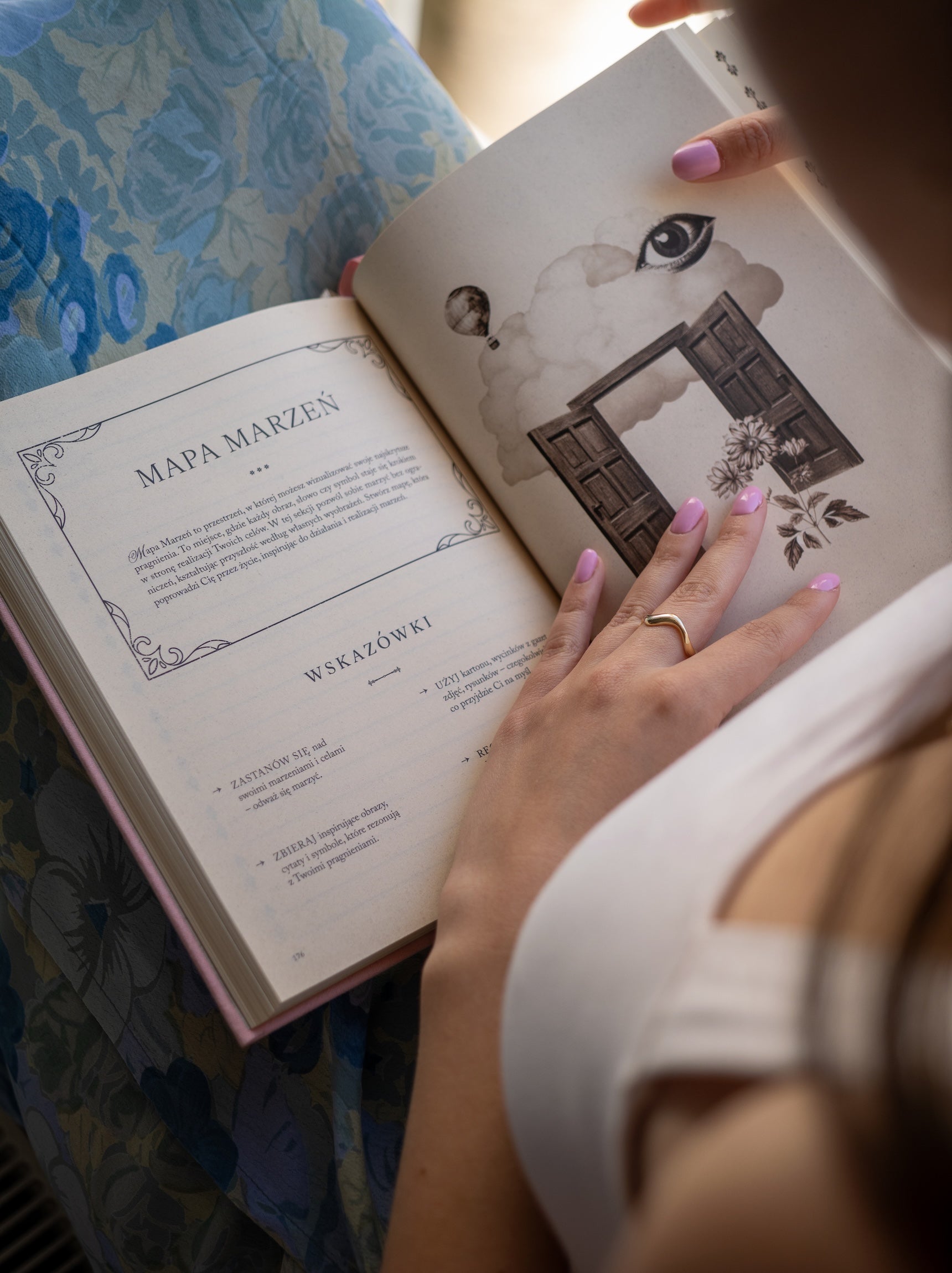 Pamiętnik otwarty na sekcji "Mapa marzeń"