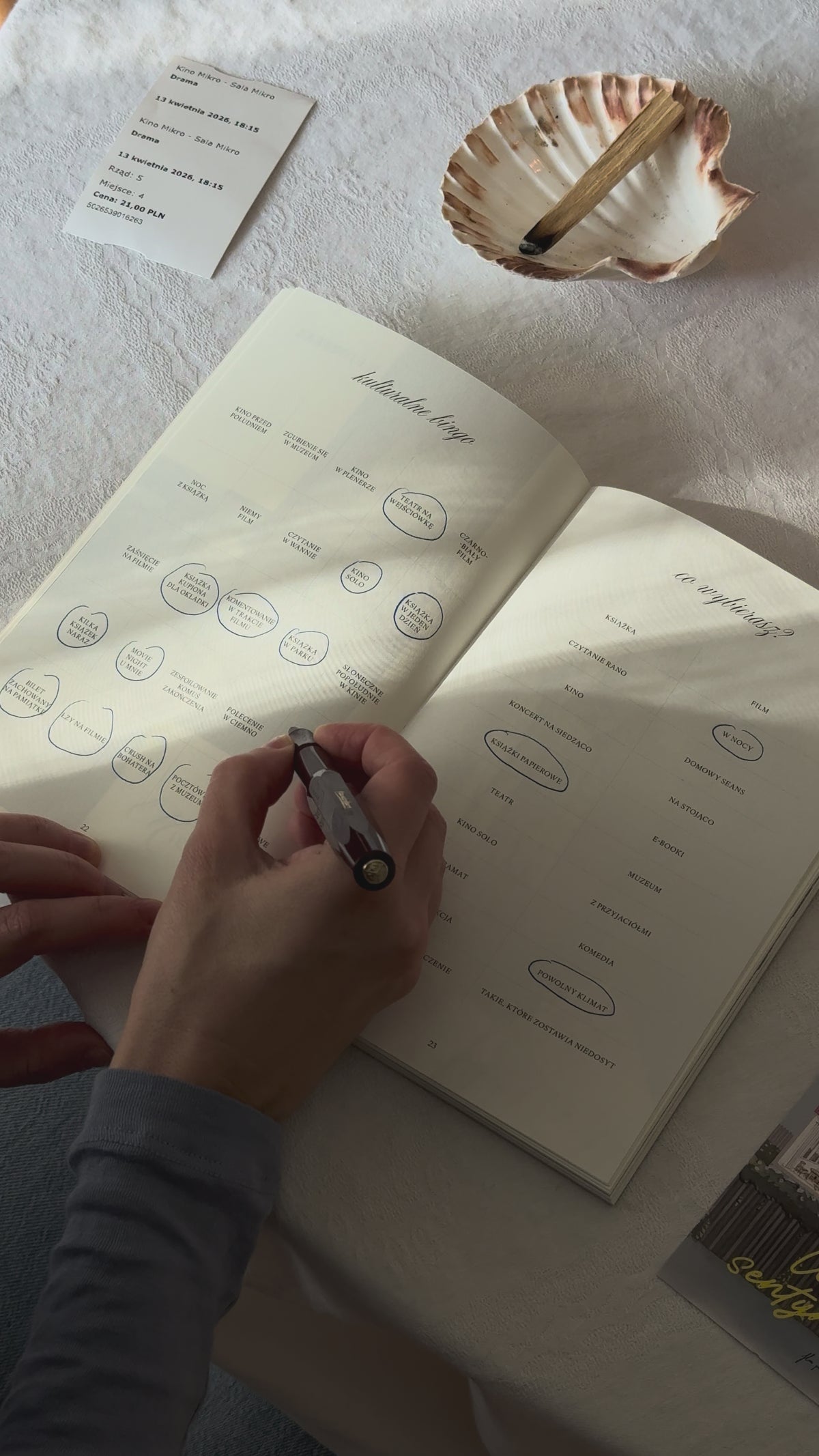 Między Stronami - Notes Kulturalny